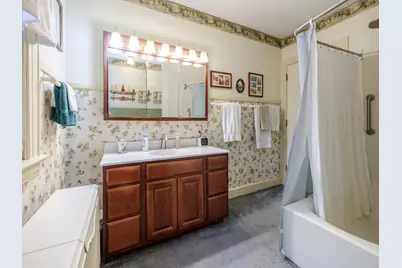 204 Monroe Street, Kalamazoo, MI 49006 - Photo 22