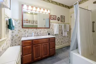 204 Monroe St, Kalamazoo, MI 49006 - Photo 22