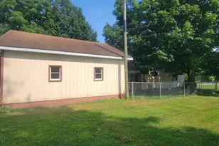 275 E Read St, Marcellus, MI 49067 - Photo 4