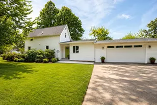 211 E Sycamore St, Three Oaks, MI 49128 - Photo 1