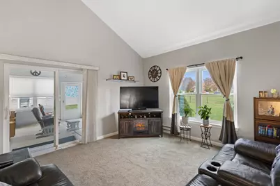 6824 Maplelawn Drive, Ypsilanti, MI 48197 - Photo 4