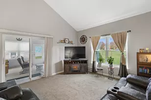 6824 Maplelawn Dr, Ypsilanti, MI 48197 - Photo 4