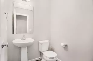 10841 Carmen Oak Dr SE, Lowell, MI 49331 - Photo 14