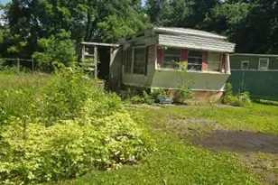 2364 N Parma Rd, Parma, MI 49269 - Photo 2