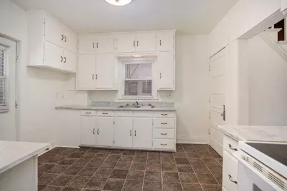 1717 Lay Boulevard, Kalamazoo, MI 49001 - Photo 8