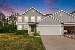1040 Broken Ridge Dr, Lansing, MI 48917 - Photo 1