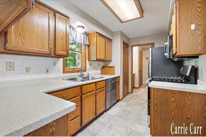 8670 Wolven Avenue NE, Rockford, MI 49341 - Photo 16