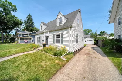 716 Woodfield Drive, Jackson, MI 49203 - Photo 4