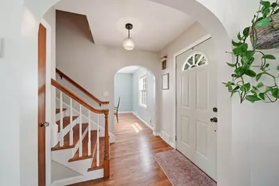 716 Woodfield Drive, Jackson, MI 49203 - Photo 6