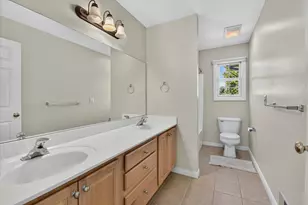 1041 Bicentennial Pkwy, Ann Arbor, MI 48108 - Photo 32
