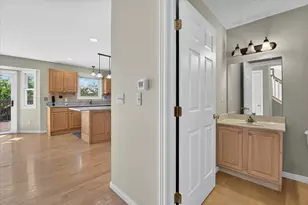 1041 Bicentennial Pkwy, Ann Arbor, MI 48108 - Photo 10