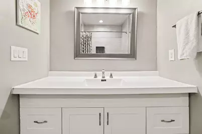 8779 Lagoon Drive, Brighton, MI 48116 - Photo 16