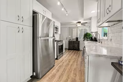 8779 Lagoon Drive, Brighton, MI 48116 - Photo 8