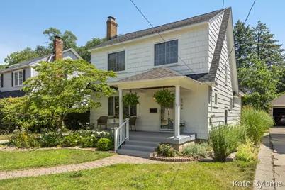 2134 Paris Avenue SE, Grand Rapids, MI 49507 - Photo 2