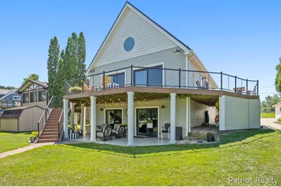 5683 E 92nd Street, Newaygo, MI 49337 - Photo 1