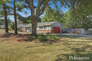 2440 Saratoga Dr NE, Grand Rapids, MI 49525 - Photo 36