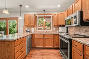 15843 Brucker St, Grand Haven, MI 49417 - Photo 10