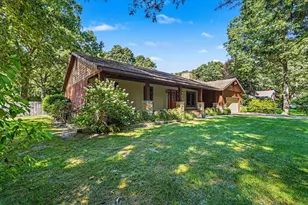 15843 Brucker St, Grand Haven, MI 49417 - Photo 4