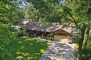 15843 Brucker St, Grand Haven, MI 49417 - Photo 2