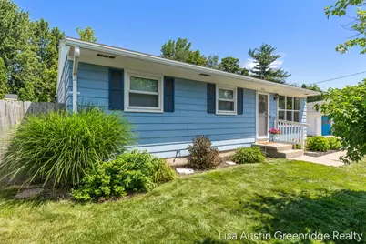 1001 Coventry Drive NW, Grand Rapids, MI 49544 - Photo 2