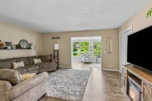 12144 S Sherman Lake Dr, Augusta, MI 49012 - Photo 20