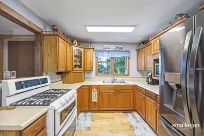 14960 White Creek Avenue NE, Cedar Springs, MI 49319 - Photo 4