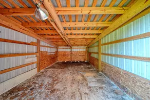5445 Sharon Dr, Jackson, MI 49203 - Photo 40