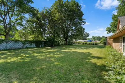 110 S East Street, Cassopolis, MI 49031 - Photo 6