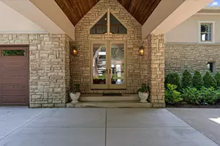 9233 Tan Bay St, Commerce Township, MI 48382 - Photo 4