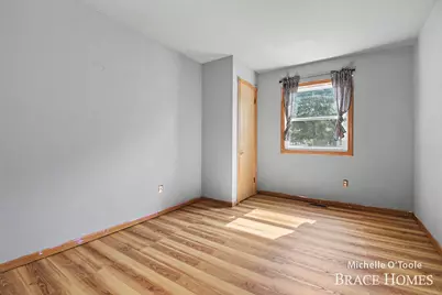 5409 Madison Avenue SE, Grand Rapids, MI 49548 - Photo 12