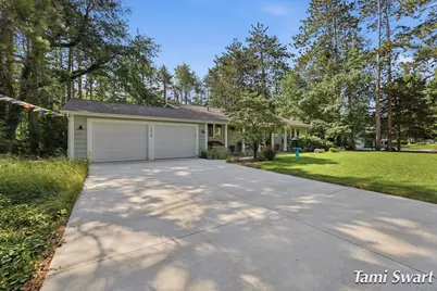 16864 Timber Dunes Drive, Grand Haven, MI 49417 - Photo 4