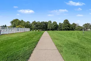 3690 Oxford Ct, Hudsonville, MI 49426 - Photo 32