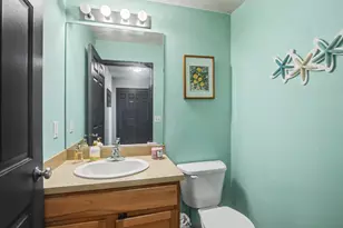 3690 Oxford Ct, Hudsonville, MI 49426 - Photo 16