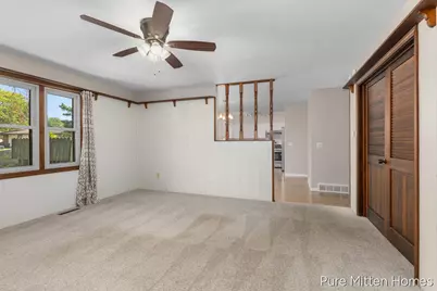 2047 Wolfboro Drive SE, Grand Rapids, MI 49508 - Photo 6