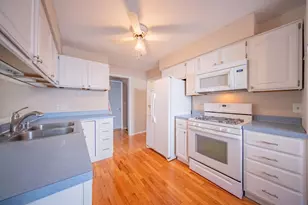 7957 Meadowview Ct, Ypsilanti, MI 48197 - Photo 10