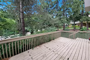 2172 Overlook Ct, Ann Arbor, MI 48103 - Photo 2