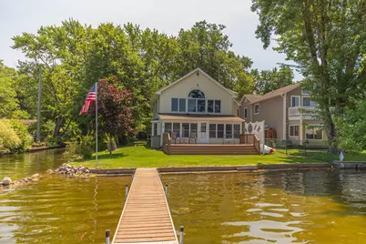 11818 Algonquin Drive, Pinckney, MI 48169 - Photo 4