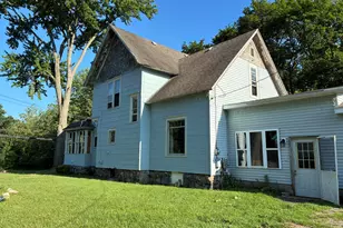 404 N Paw Paw St, Lawrence, MI 49064 - Photo 2