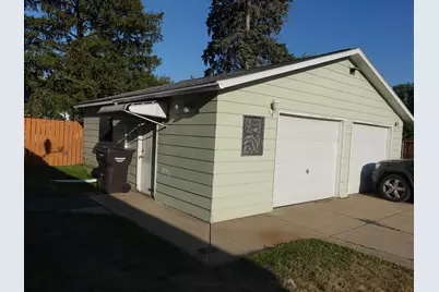 1620 Burlingame Avenue SW, Wyoming, MI 49509 - Photo 6