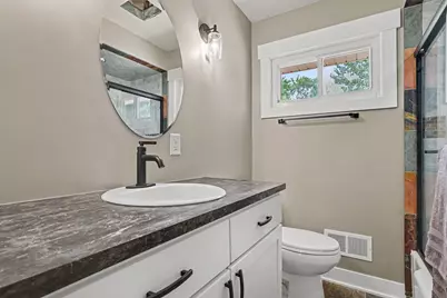 172 E 25th Street, Holland, MI 49423 - Photo 10
