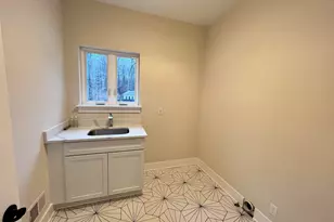 9412 Grand Summit Dr, Fenton, MI 48430 - Photo 26