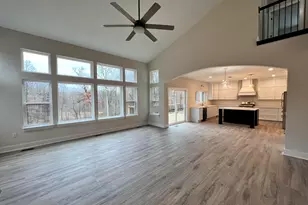 9412 Grand Summit Dr, Fenton, MI 48430 - Photo 12