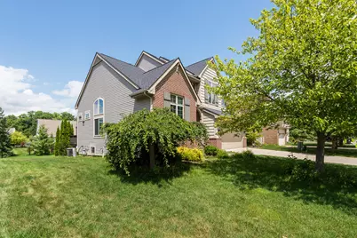 5920 Quebec Avenue, Ann Arbor, MI 48103 - Photo 2