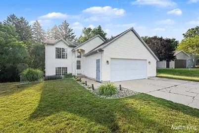 1350 Trailside Ct NW, Grand Rapids, MI 49504 - Photo 1