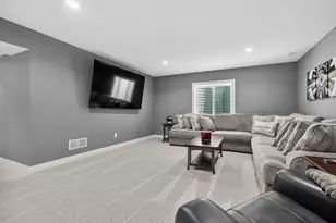315 Prairiewood Dr, Otsego, MI 49078 - Photo 30
