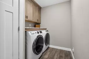 315 Prairiewood Dr, Otsego, MI 49078 - Photo 18
