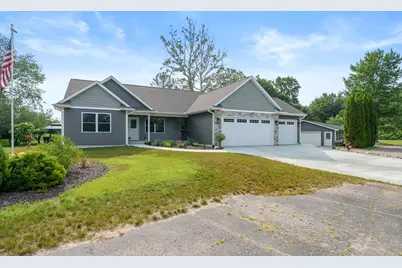 315 Prairiewood Drive, Otsego, MI 49078 - Photo 2