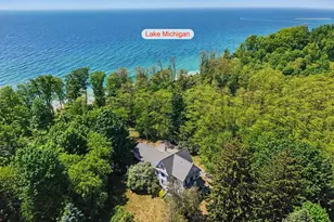 4539 S Lakeshore Dr, Ludington, MI 49431 - Photo 4