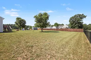 11157 Meadow Wood Cir, Greenville, MI 48838 - Photo 20