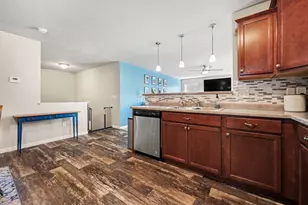 11157 Meadow Wood Cir, Greenville, MI 48838 - Photo 6